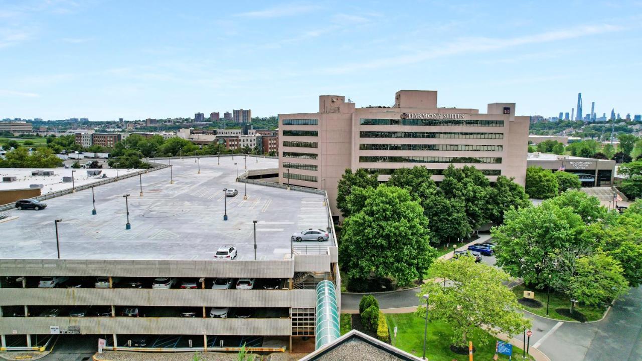 Harmony Suites Secaucus Meadowlands 外观 照片